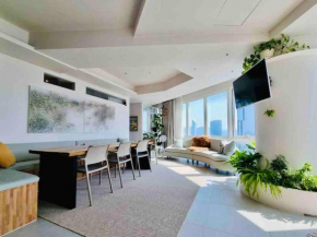 Urban Green Penthouse